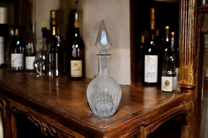 Spindle Top Decanter