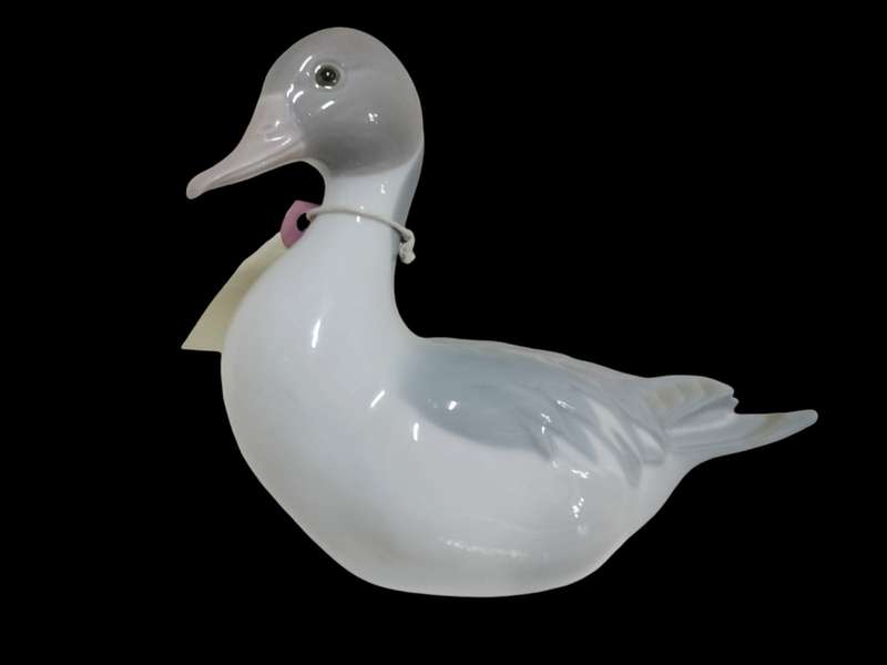 LLADRO PINTAIL DUCK GLAZED PORCELAIN FIGURINE # 1057