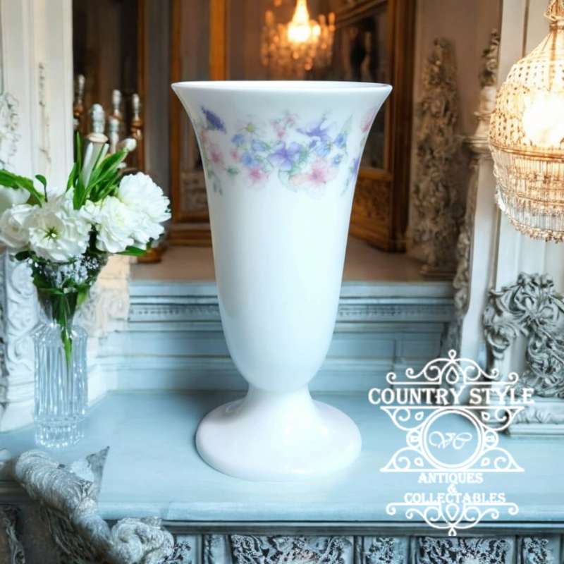 Vintage Wedgwood Angela Posy Vase