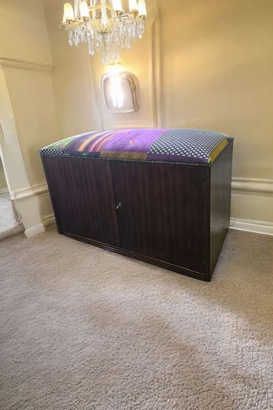 shoe cabinet/bedroom Ottoman
