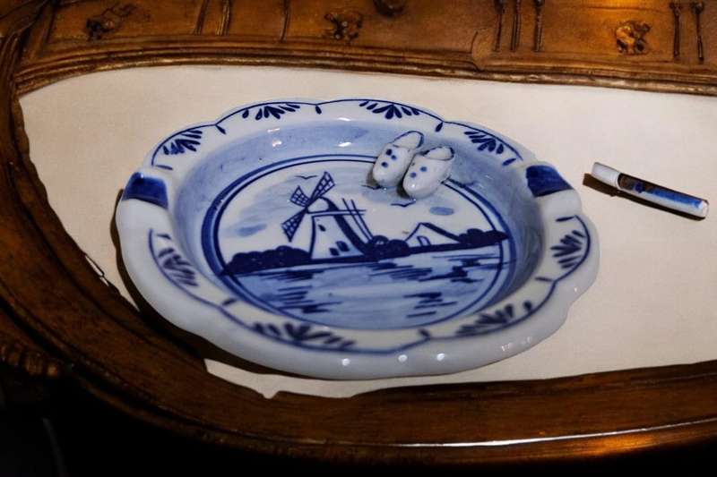 Delft Astray