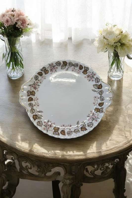 Royal Albert Linden Lea Large Cake Plate