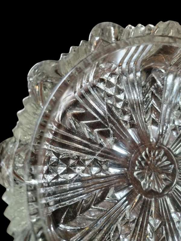 Vintage pressed glass trinket box