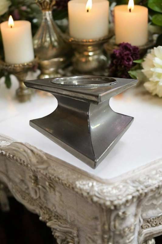 Silver square candle stand