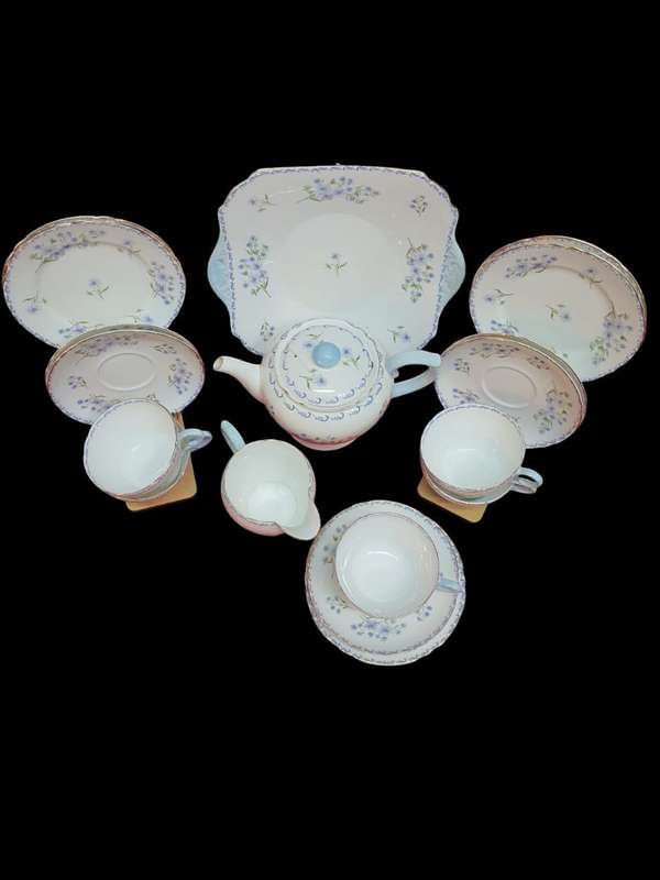 Shelley Blue Rock 13546,  18 PC Tea Set