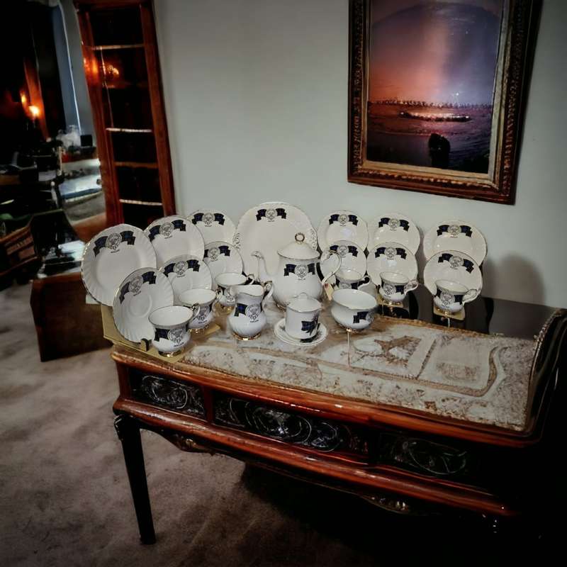 Vintage Scottish Macleod Tea Set