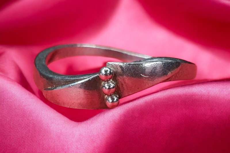 Sterling silver ring 925 Size M/N