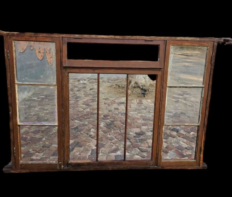 Oregon Window Frame