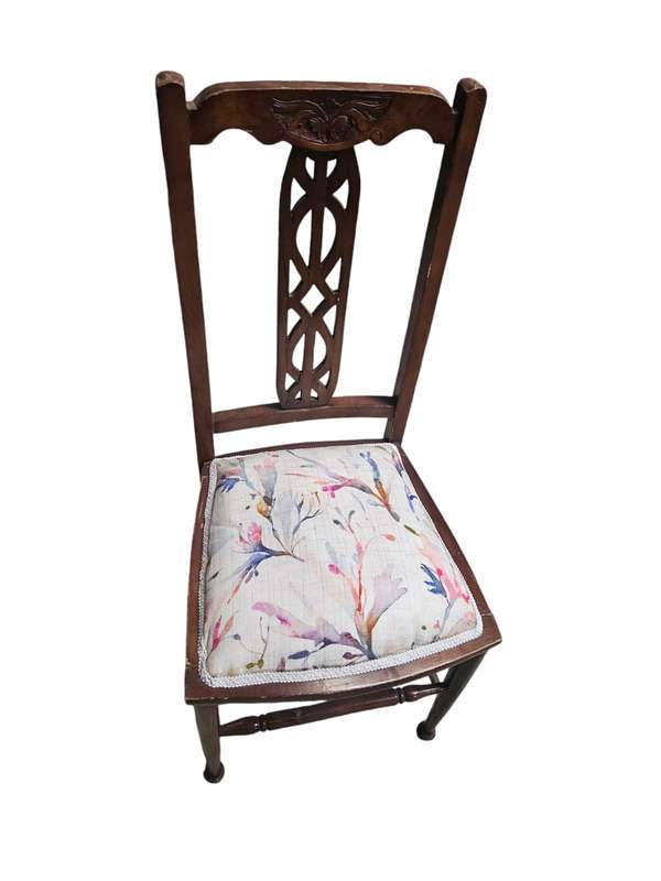 Victorian Carved Single Chair