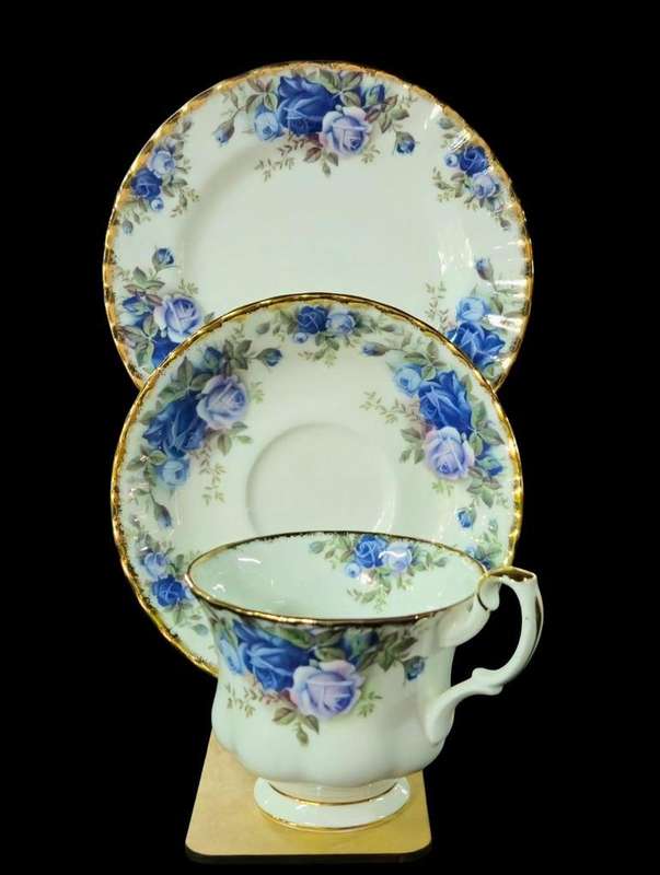 Royal Albert Moonlight Rose 1987 Trio