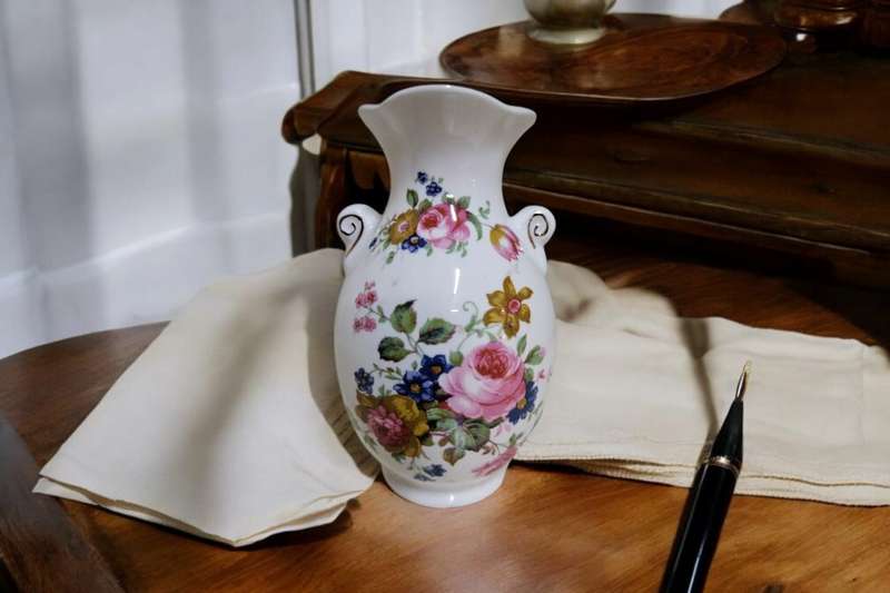 Crown fine china floral vase