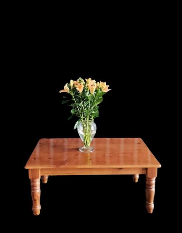 Solid Oregon Rectangular Coffee Table