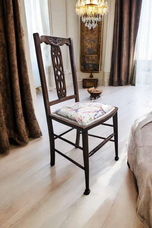 Victorian Carved Single Chair