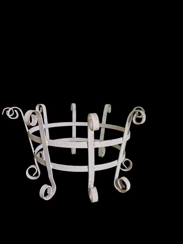 Metal Planter Stands