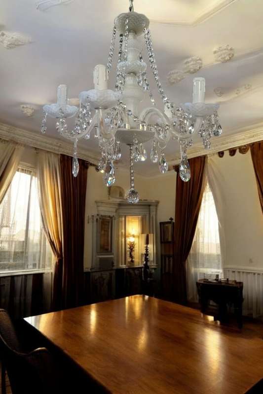 Crystal & Glass 6 Bulb Chandelier