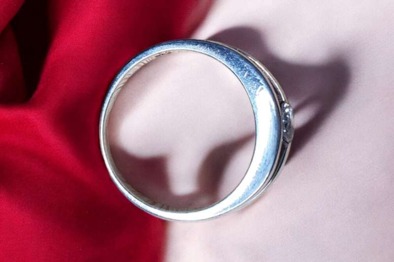 Sterling Silver 925 ring, clear stone Size O/P