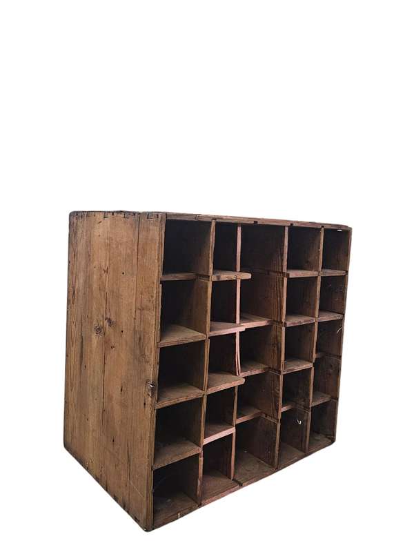 Pigeon hole cabinet