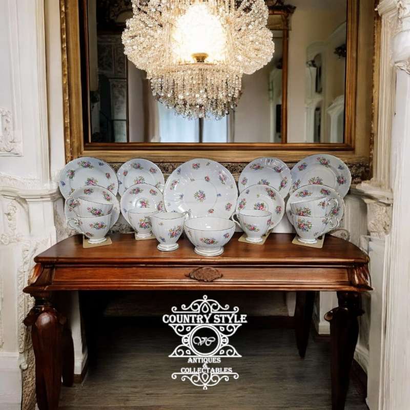 21 Pc Royal Grafton Tea Set