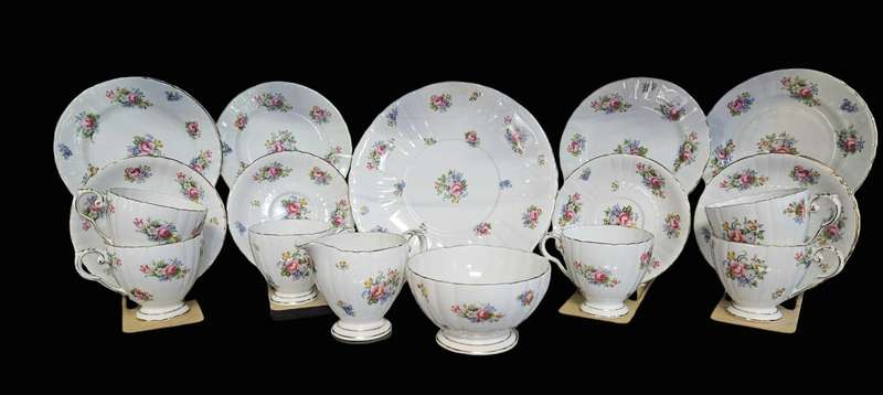 21 Pc Royal Grafton Tea Set