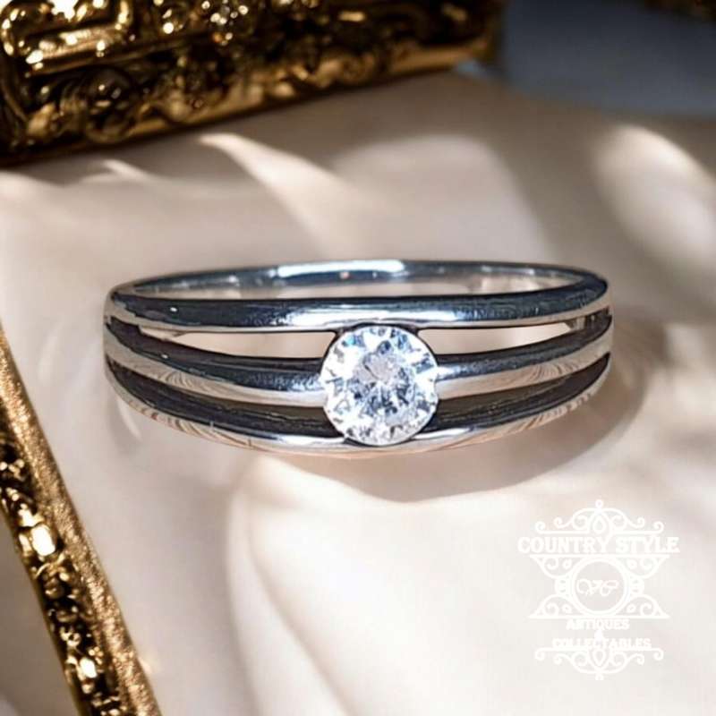 Sterling Silver 925 ring, clear stone Size O/P