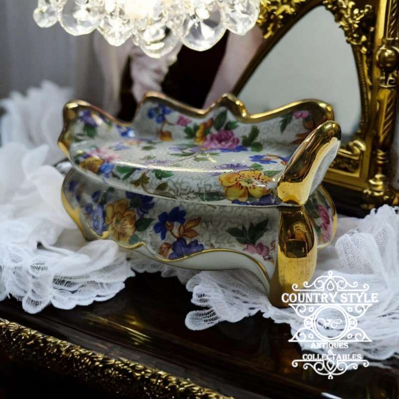 Limoges trinket box sofa