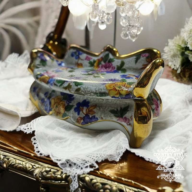 Limoges trinket box sofa