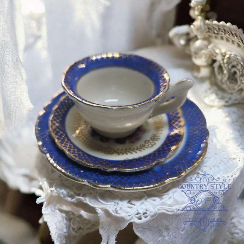 Miniature Tea Trio featuring French Courting Couple