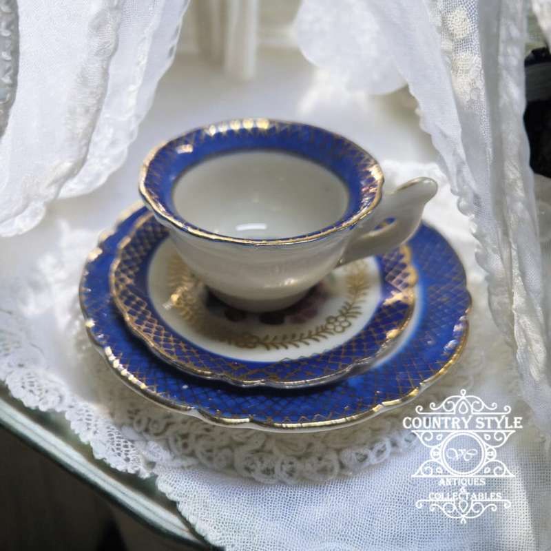 Miniature Tea Trio featuring French Courting Couple