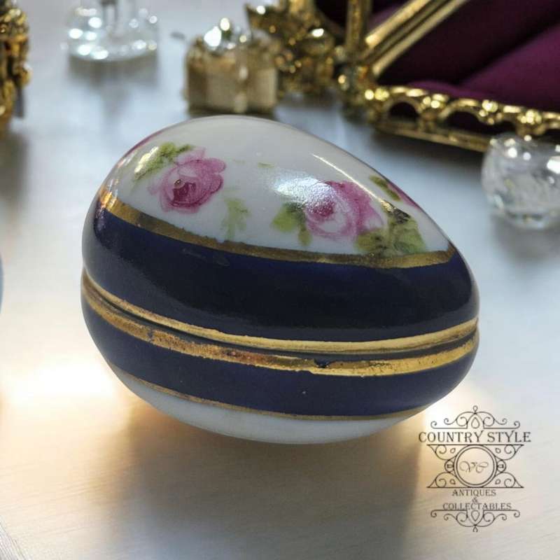 Vintage Porcelain Rose Pattern trinket/ring box
