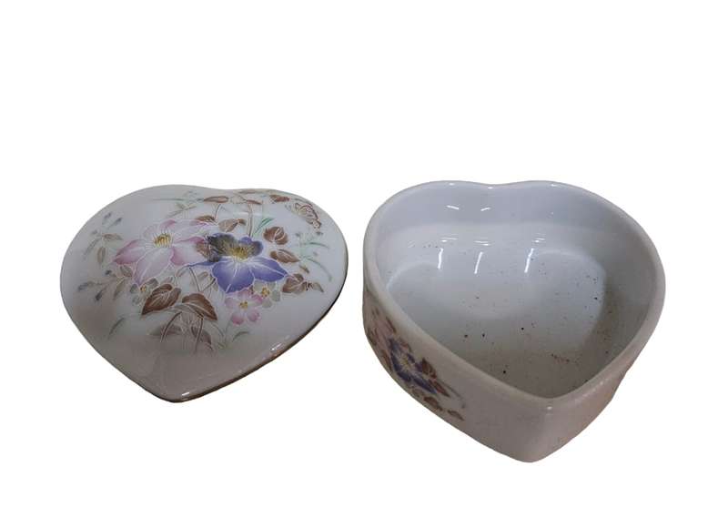 Heart Shaped Porcelain Ring/Trinket Box
