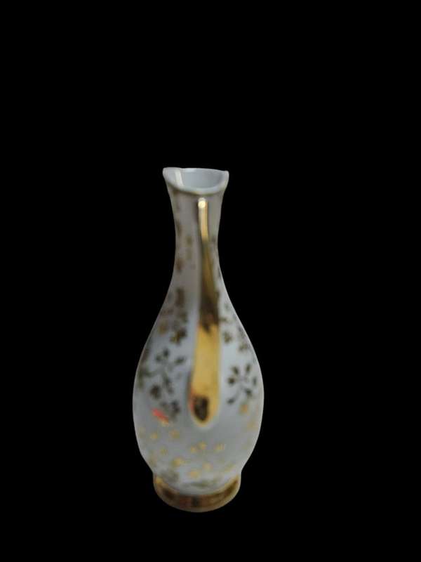 The Royal Vermont hand painted vase 3873