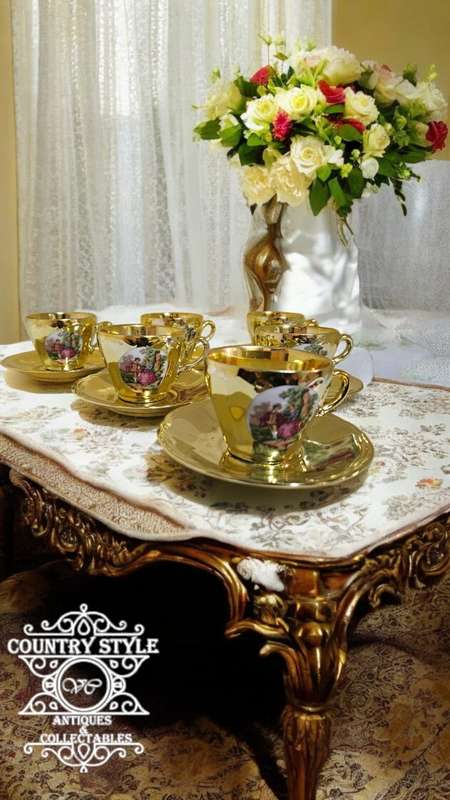 6 vintage Gold Demitasse Cups & Saucers