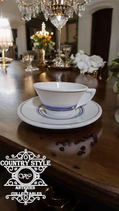 Richard Ginori demitasse cup & Saucer