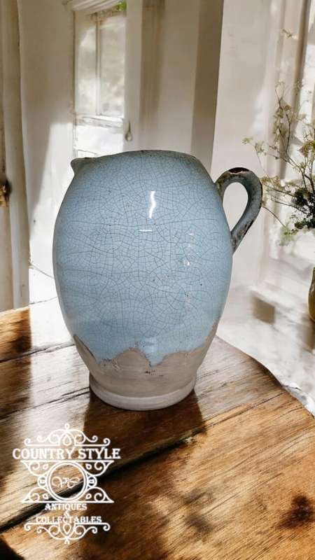Large crackle glaze jug