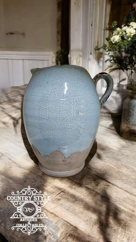 Large crackle glaze jug