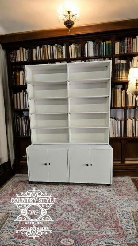 Cabinet Bookshelf