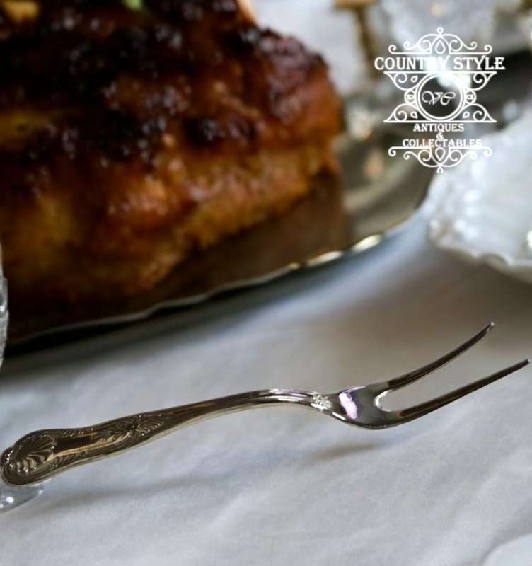 Kings Pattern style carving fork
