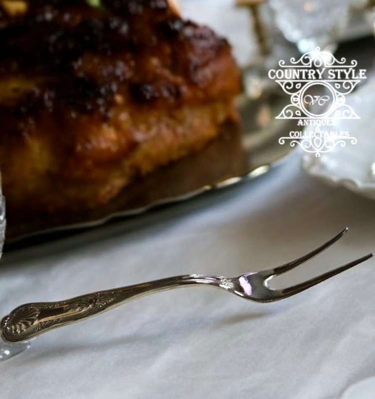 Kings Pattern style carving fork