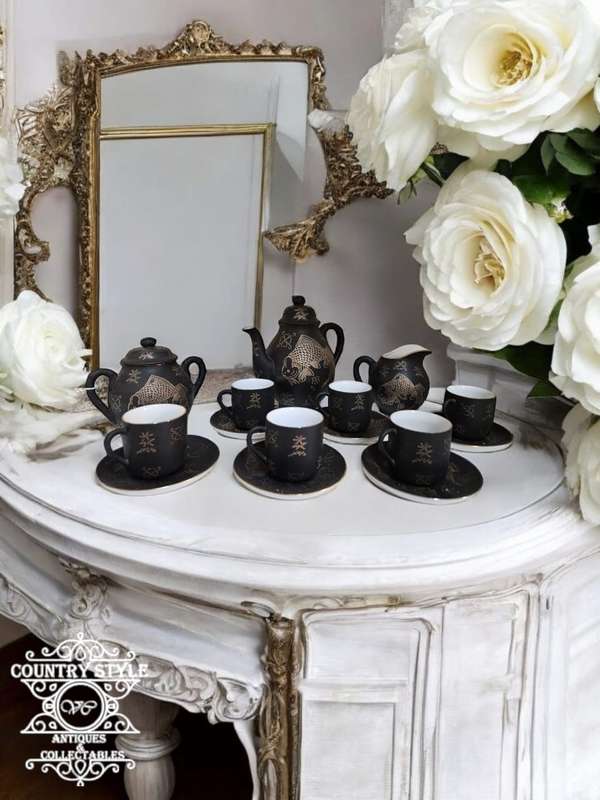Japanese porcelain tea set