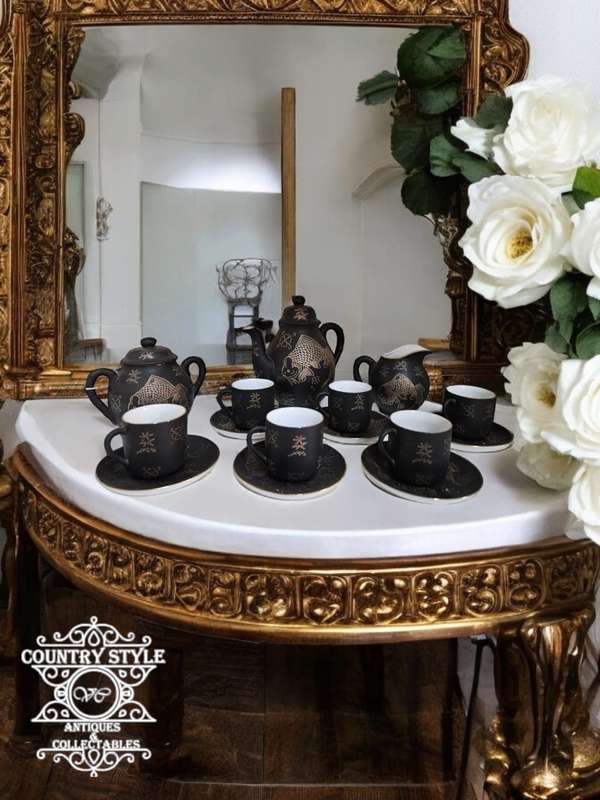 Japanese porcelain tea set