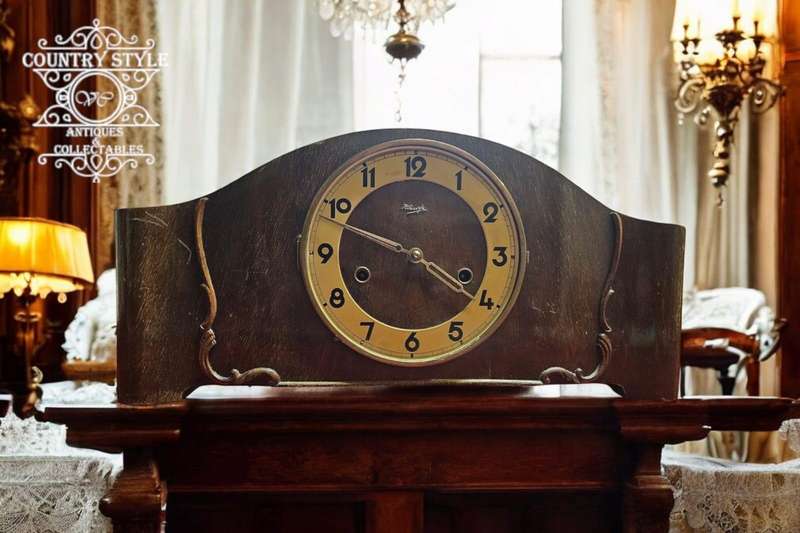 German-made Kienzle mantel clock