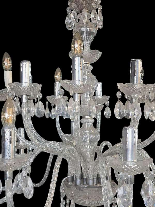 20 bulb/arm acrylic chandelier