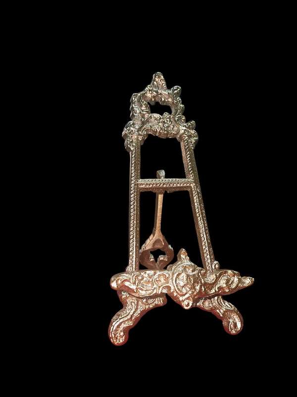 Ornate Cast Iron Victorian-style easel