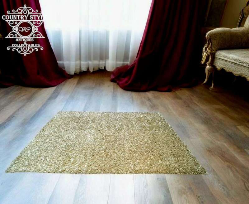 Champagne Shaggy Rug