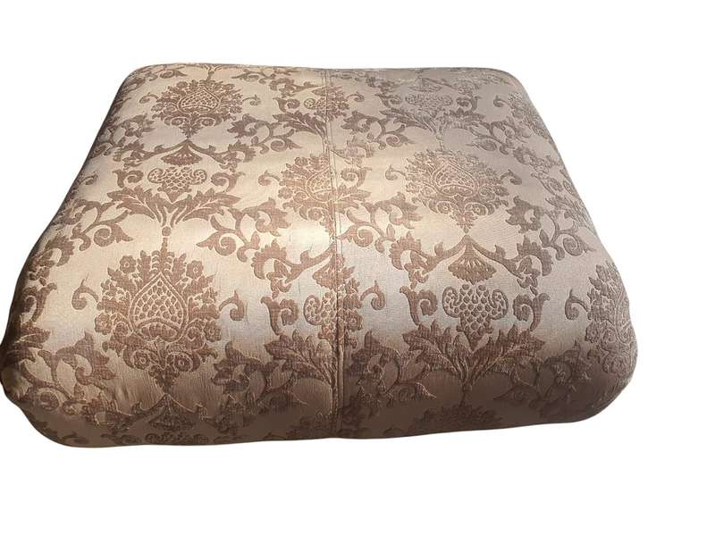 Ottoman on casters