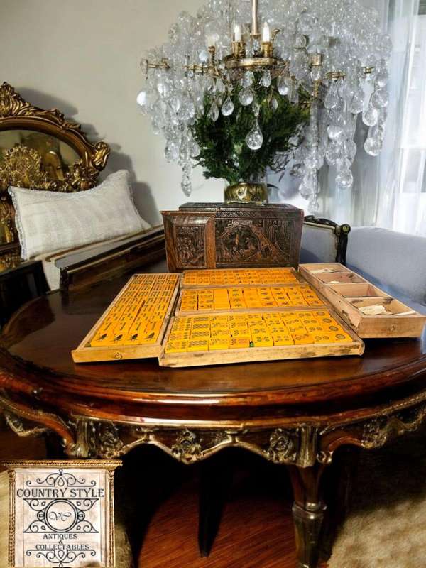 Antique 1920's Mahjong Set