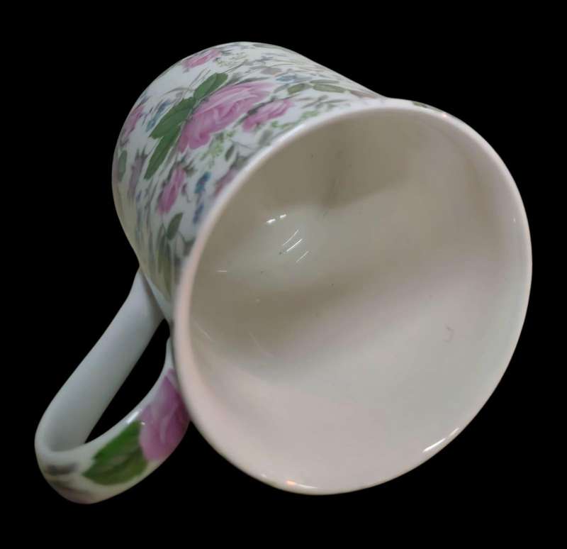 Maxwell & Williams Coffee Mug in Wild Rose
