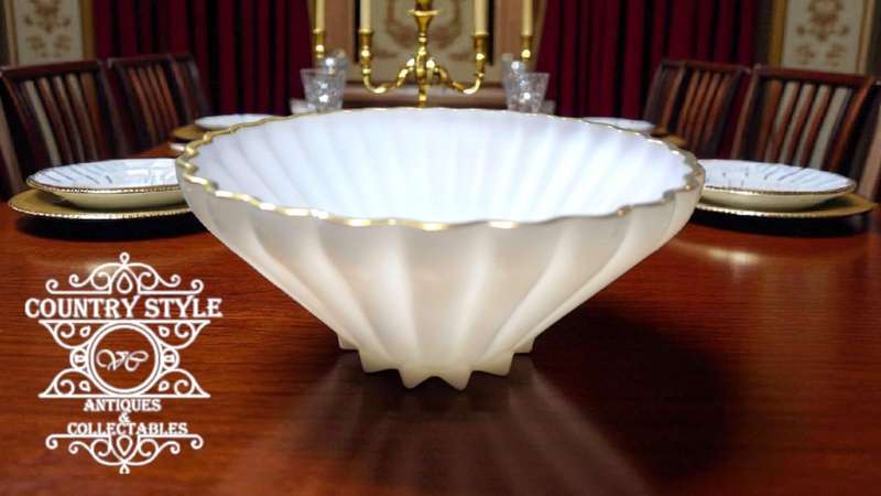 Anchor Hocking Fire King Milk Glass Bowl