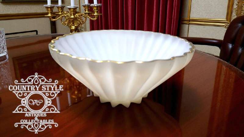 Anchor Hocking Fire King Milk Glass Bowl