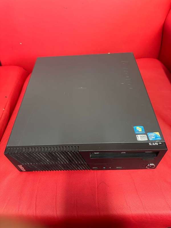 Lenovo ThinkCentre M70e SFF Pentium Duo Core 3.20GHz 2GB RAM 160GB Harddrive. Five available
